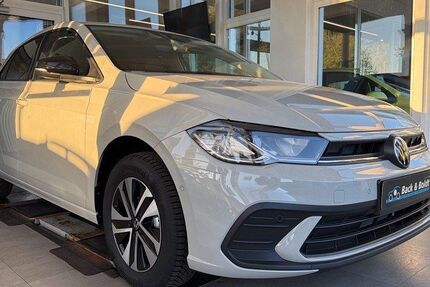 VW Polo 6.436 km 25.950 &euro; Hamburg 22761