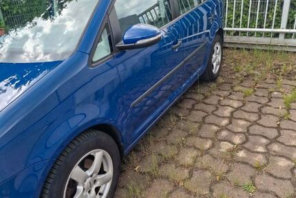 VW Touran 139.000 km 5.900 &euro; Wedemark 30900