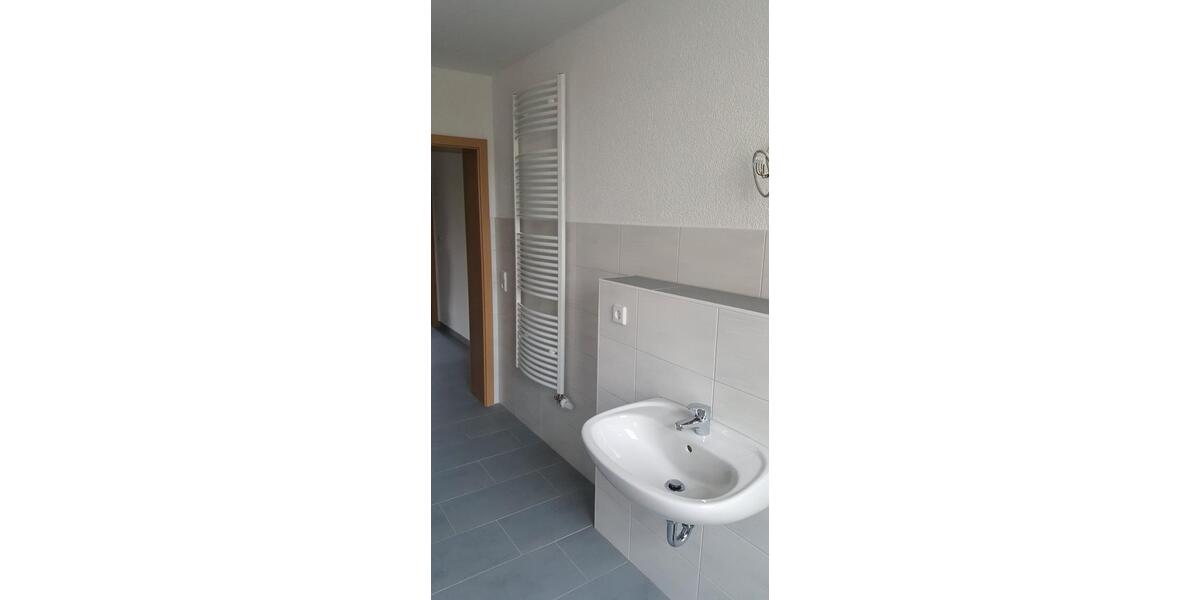 Erdgeschoßwohnung Hohndorf - 2 Zimmer, 55 m&sup2;, 325&euro; | Angebot:26678722