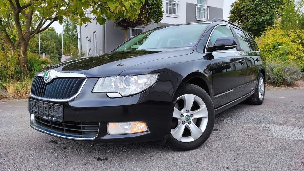 Skoda Superb 291.999 km 5.200 € Bielefeld 33689