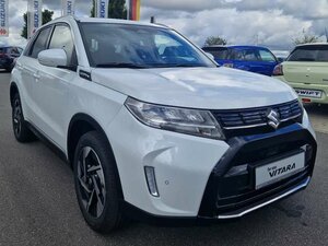 Suzuki Vitara Vollhybrid 1.5 Dualjet Allgrip AGS Comfort+ 2.500 km 31.580 € Obrigheim-Asbach 74847