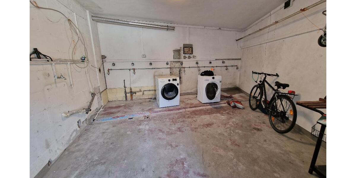 Solide Kapitalanlage mit 9 Apartments und 1 Lager - Mehrfamilienhaus, Wohnhaus Ludwigshafen Friesenheim | Angebot:25752457