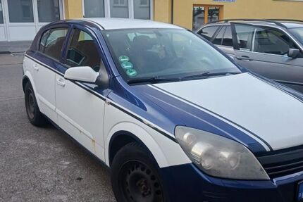 Opel Astra 265.542 km 700 &euro; Albstadt-Ebingen 72458