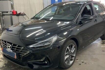 Hyundai i30 21.826 km 19.480 &euro; Mönchengladbach 41061