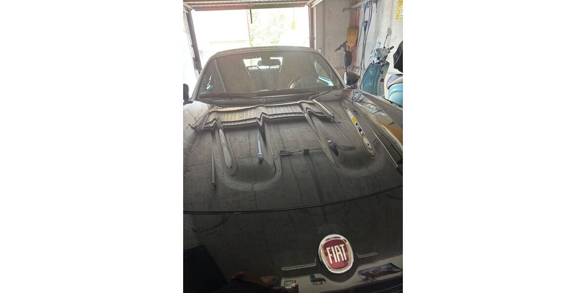 Fiat 124 Spider 33.000 km 18.499 &euro; Stuttgart 70195