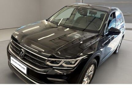 VW Tiguan 90.429 km 25.490 &euro; Krefeld 47805