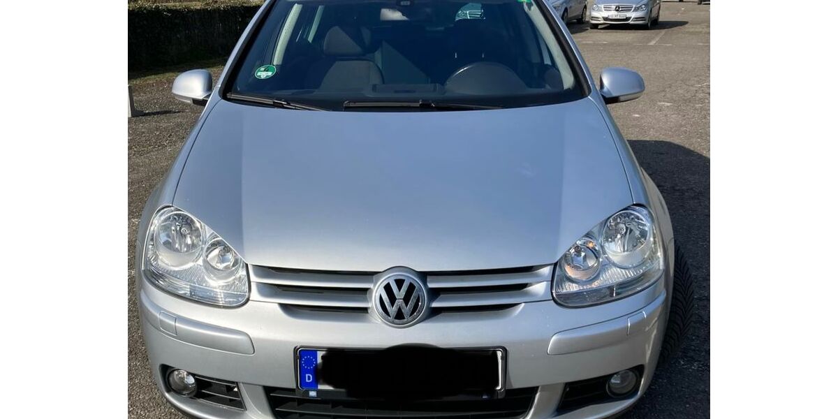 VW Golf 87.000 km 4.200 &euro; Tübingen 72070