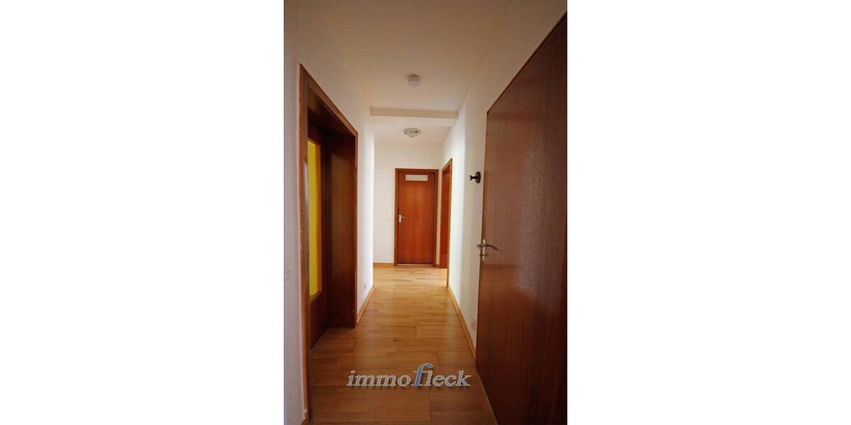 Mehrfamilienhaus, Wohnhaus Püttlingen - 6 Zimmer, 265.000&euro; | Angebot:26376561