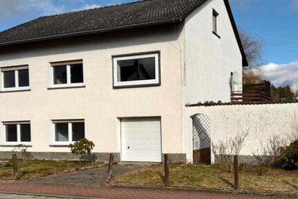 Haus Burgwald - 6 Zimmer, 150 m&sup2;, 1.350&euro; | Angebot:25293722