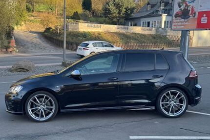 VW Golf 131.000 km 18.950 &euro; Prüm 54595
