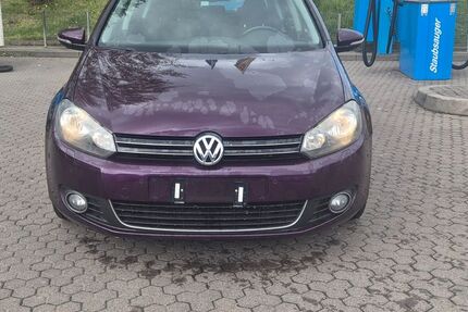 VW Golf 105.000 km 7.999 &euro; Plauen 08527