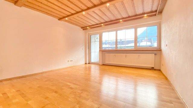 Etagenwohnung Piding Mauthausen - 2 Zimmer, 63 m&sup2;, 650&euro; | Angebot:25524619