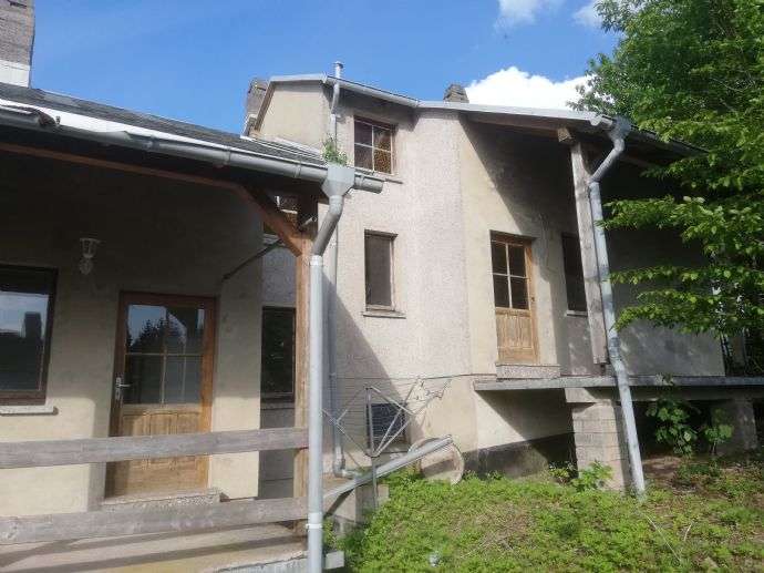 Haus zum Kaufen in Wolfsburg-Unkeroda 75.000 € 160 m²
