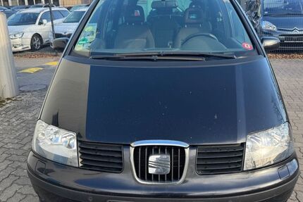 Seat Alhambra 273.000 km 1.299 € Stockelsdorf 23617