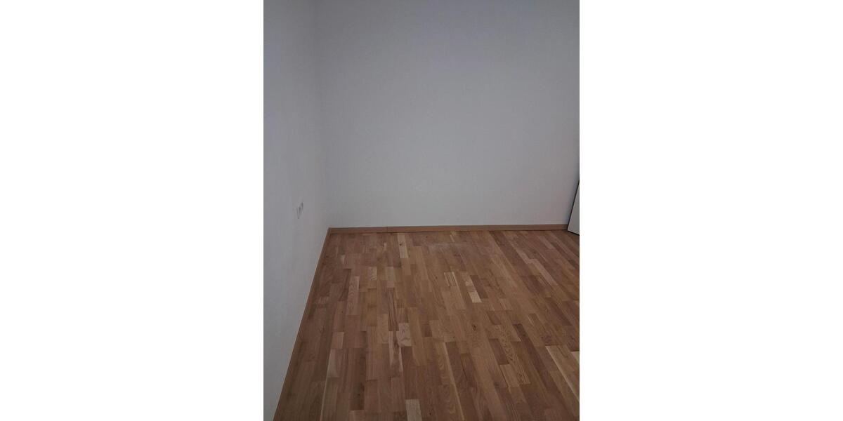 Erdgeschoßwohnung Regensburg Brandlberg - 4 Zimmer, 20 m&sup2;, 450&euro; | Angebot:25857755
