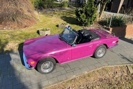 Triumph TR6