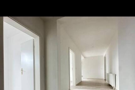 Wohnung Weisenheim am Sand - 5 Zimmer, 177 m&sup2;, 1.950&euro; | Angebot:26376811