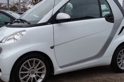 Smart ForTwo 84.900 km 6.580 &euro; Rodgau / Nieder-Roden 63110