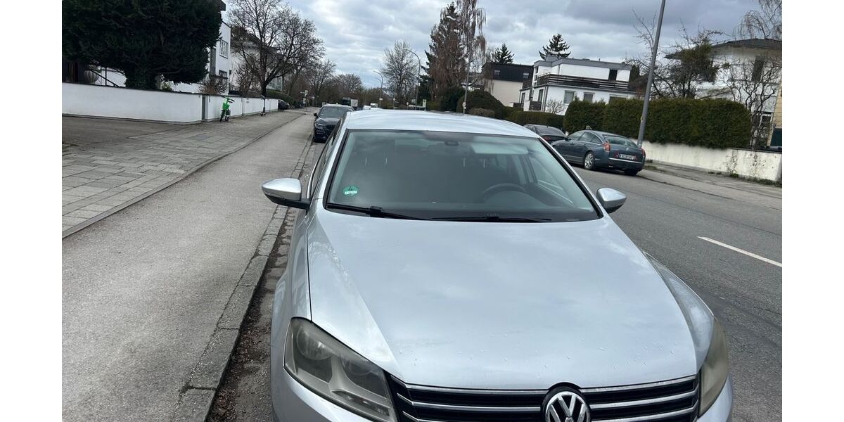 VW Passat 194.200 km 4.000 &euro; München 81549