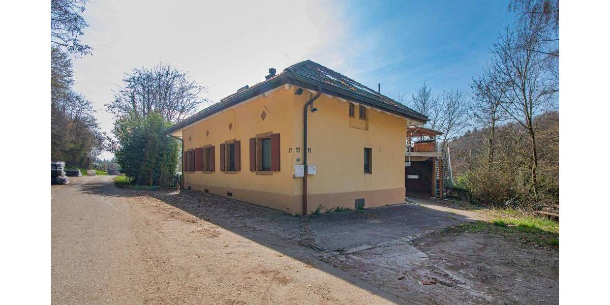 Einfamilienhaus Albbruck Buch - 9 Zimmer, 169 m&sup2;, 290.000&euro; | Angebot:26189571