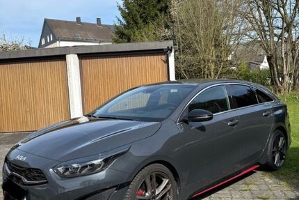 Kia pro ceed / ProCeed 64.000 km 23.450 &euro; Bergneustadt 51702