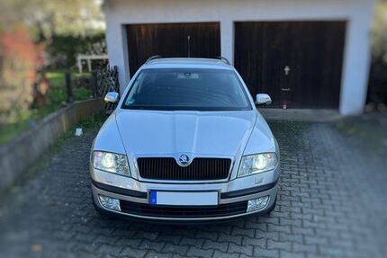 Skoda Octavia 220.000 km 1.800 &euro; Herbrechtingen 89542