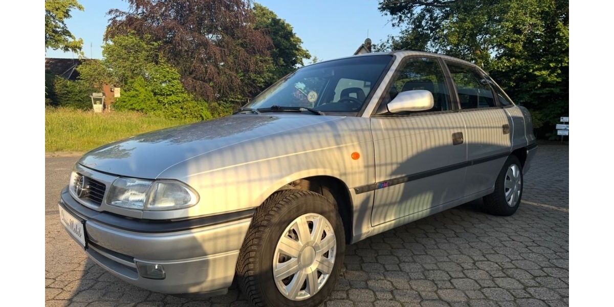 Opel Astra 150.000 km 2.599 &euro; Thedinghausen 27321