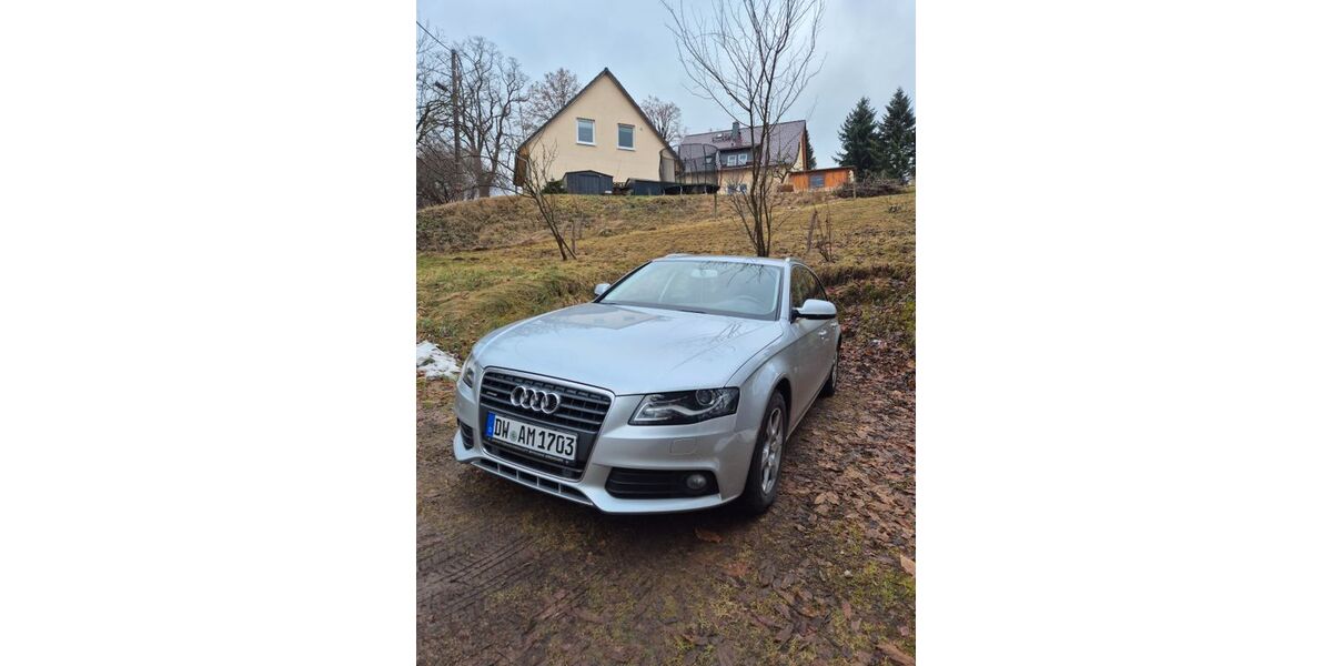 Audi A4 120.000 km 8.000 &euro; Dorfhain 01738