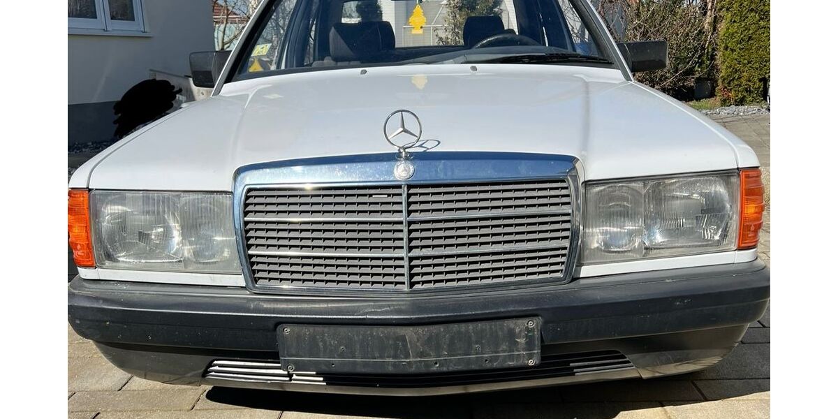 Mercedes-Benz 190 185.254 km 6.750 &euro; Spaichingen 78549