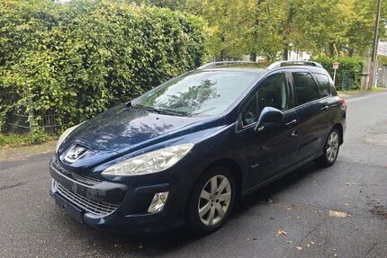 Peugeot 308 178.000 km 3.599 € Wiesbaden 65203
