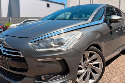 Citroen DS5 175.000 km 6.999 &euro; Düsseldorf 40233