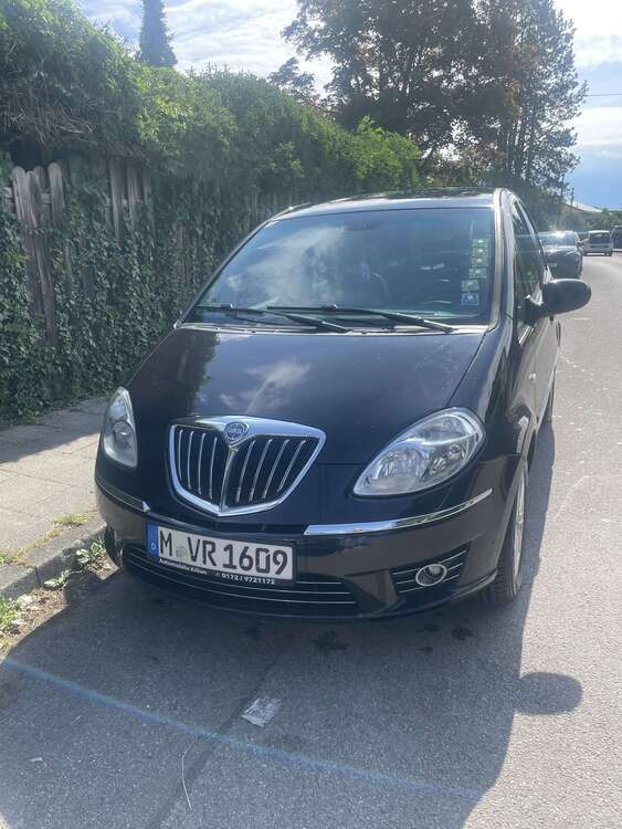 Lancia MUSA 120.000 km 2.500 € Grasbrunn 85630