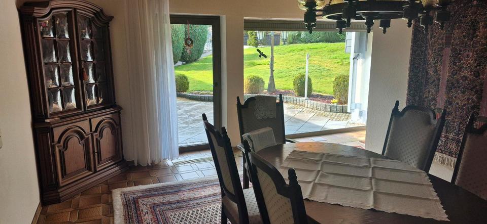 Etagenwohnung Finnentrop - 6 Zimmer, 120 m&sup2;, 890&euro; | Angebot:25231632