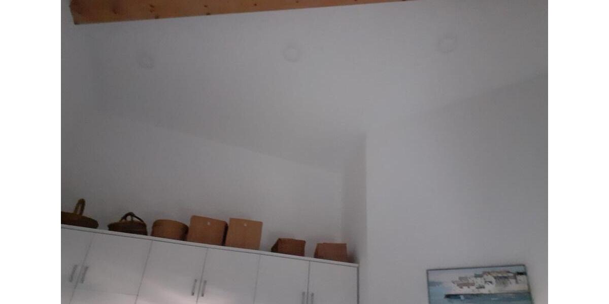 Dachgeschoßwohnung Neuhaus am Inn - 2.5 Zimmer, 76 m&sup2;, 300.000&euro; | Angebot:26960012