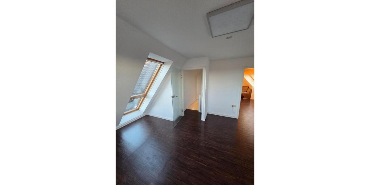 Maisonettenwohnung Nümbrecht - 3 Zimmer, 102 m&sup2;, 825&euro; | Angebot:24847618