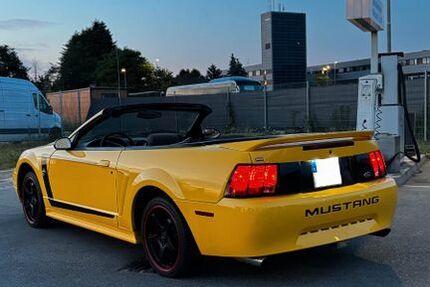 Ford Mustang 170.000 km 5.999 &euro; Heidelberg 69115