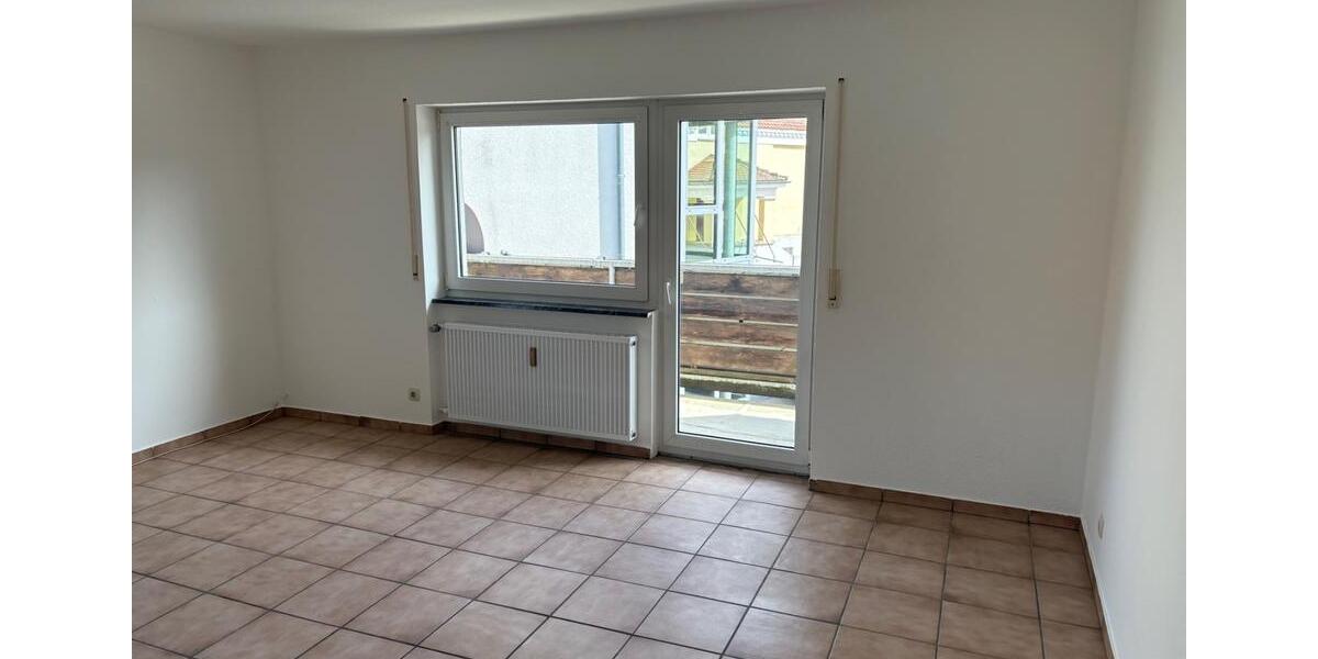 Etagenwohnung Göppingen Bruckwasen - 1 Zimmer, 30 m&sup2;, 450&euro; | Angebot:26354803