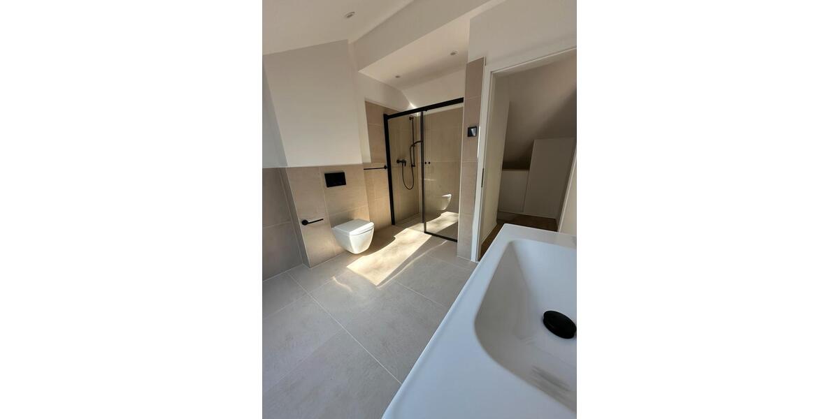 Doppelhaushälfte Niedernhausen - 4 Zimmer, 150 m&sup2;, 2.250&euro; | Angebot:26383119