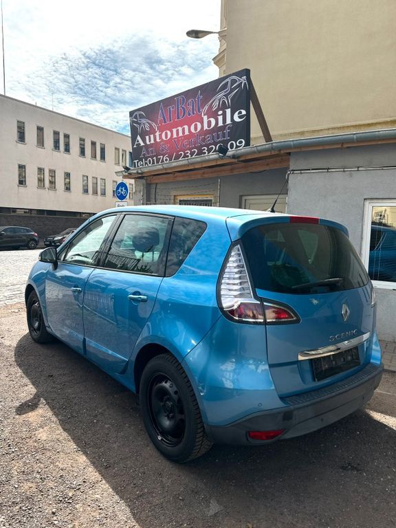 Renault Scenic 355.000 km 3.200 € Magdeburg 39106