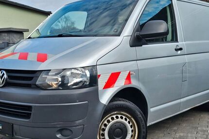 VW T5 Transporter 181.000 km 13.490 &euro; Morsbach 51597