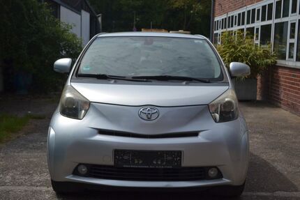 Toyota IQ 157.000 km 3.770 &euro; köln 50969