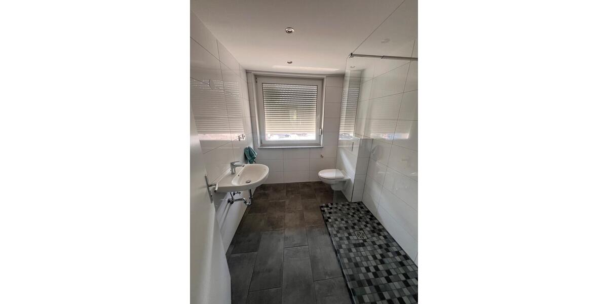Etagenwohnung Saarbrücken Brebach-Fechingen - 2 Zimmer, 50 m&sup2;, 115.000&euro; | Angebot:27178870