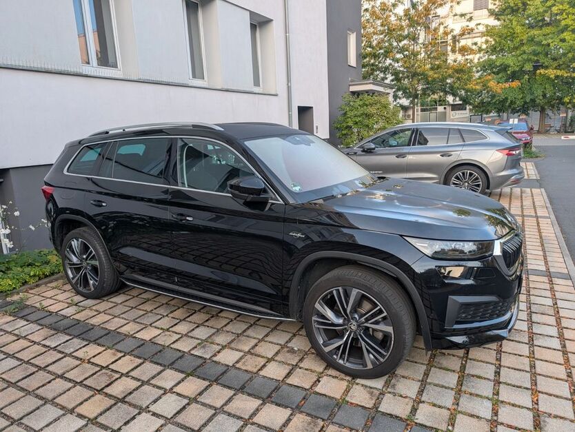 Skoda Kodiaq 42.000 km 37.900 € Dresden 01326