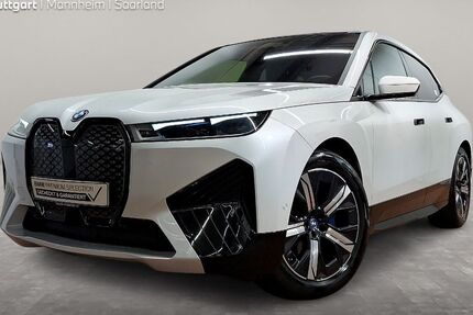 BMW iX 75.020 km 51.302 &euro; Stuttgart 70569