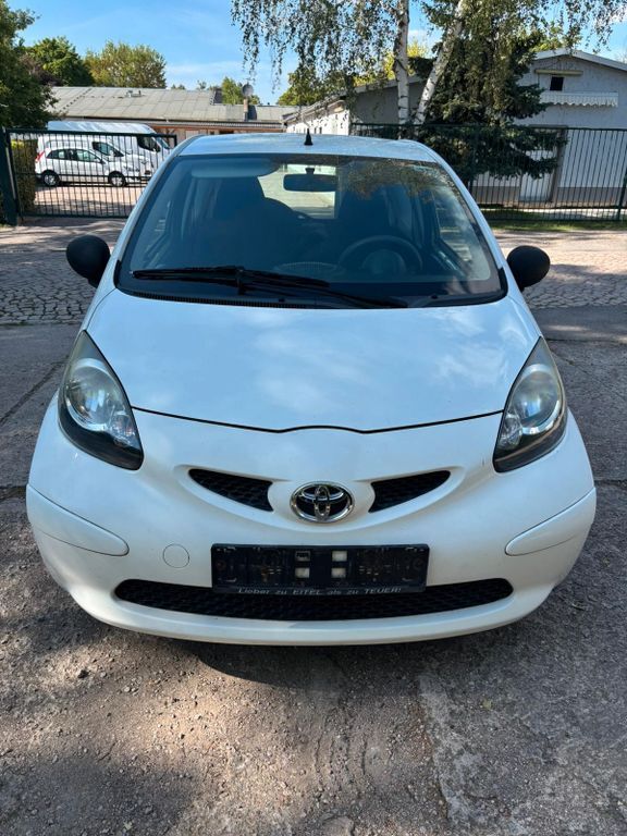 Aygo (X)