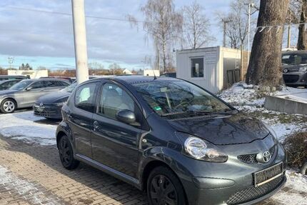 Toyota Aygo (X) 138.000 km 1.850 &euro; München 81825