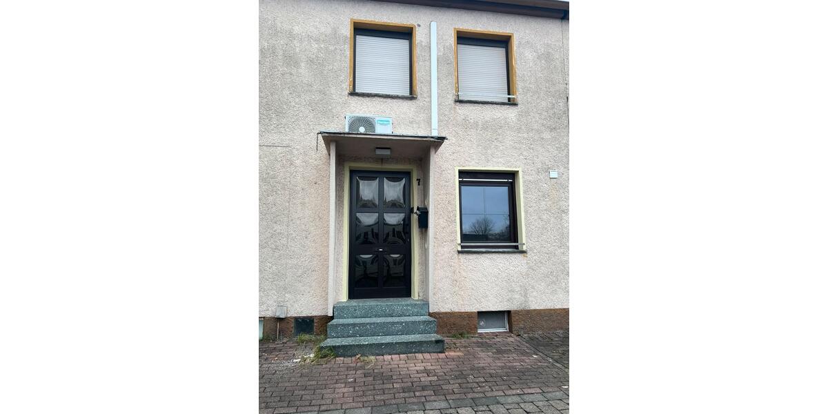 Reihenmittelhaus Einfamilienhaus 3.5 zimmer