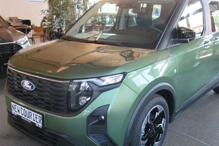 Ford Tourneo Courier 1.500 km 27.900 &euro; Faistenhaar 85649