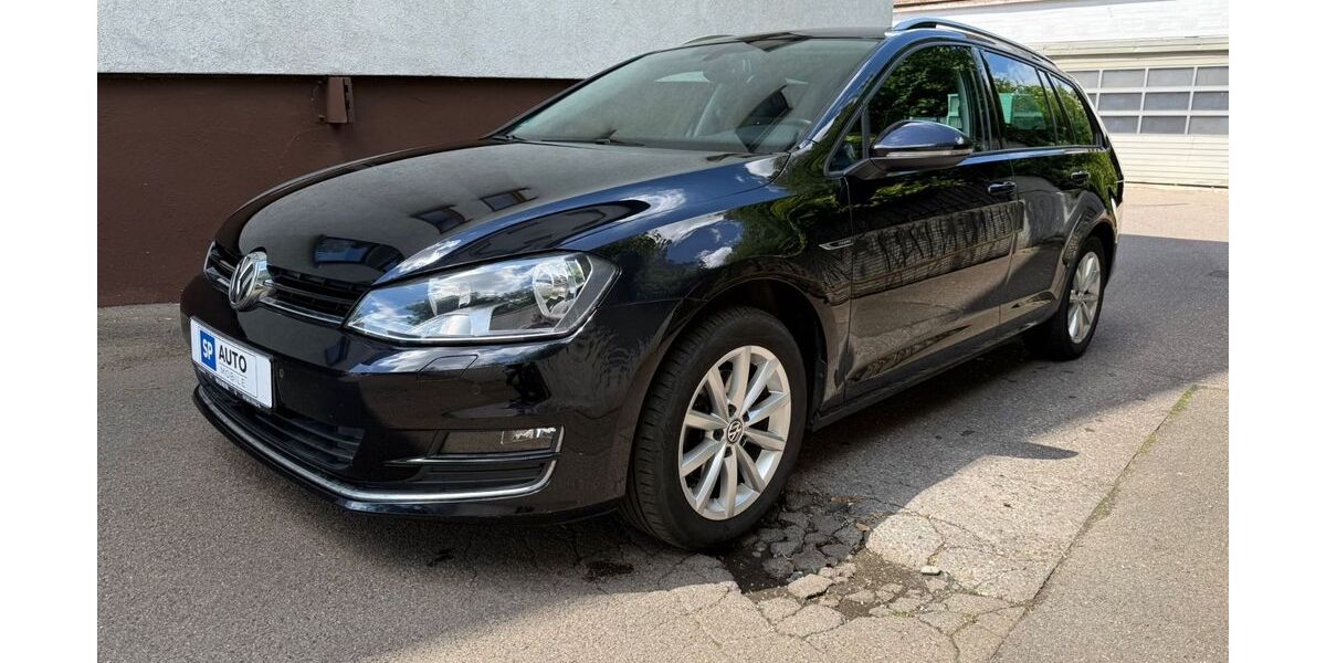 VW Golf 124.000 km 11.990 &euro; Neu-Ulm (Pfuhl) 89233