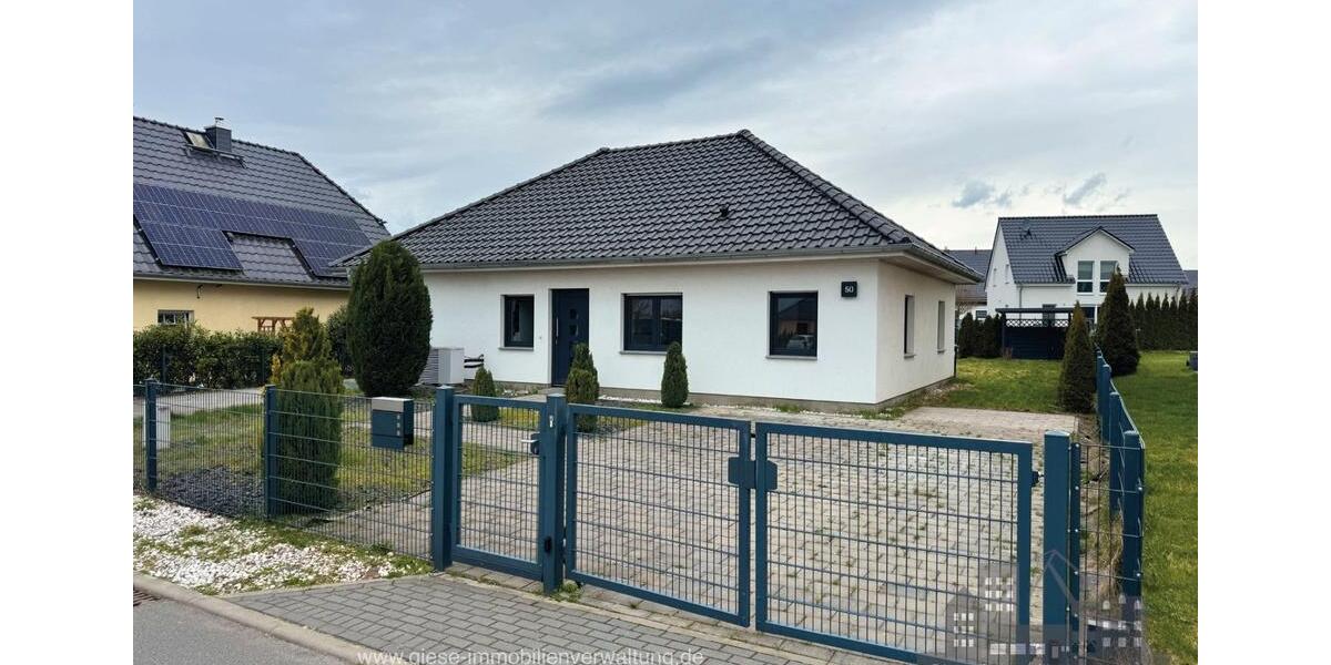 Einfamilienhaus Velten - 4 Zimmer, 100 m&sup2;, 2.400&euro; | Angebot:26125372